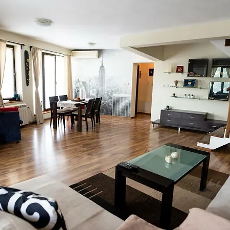 Maisonette 169